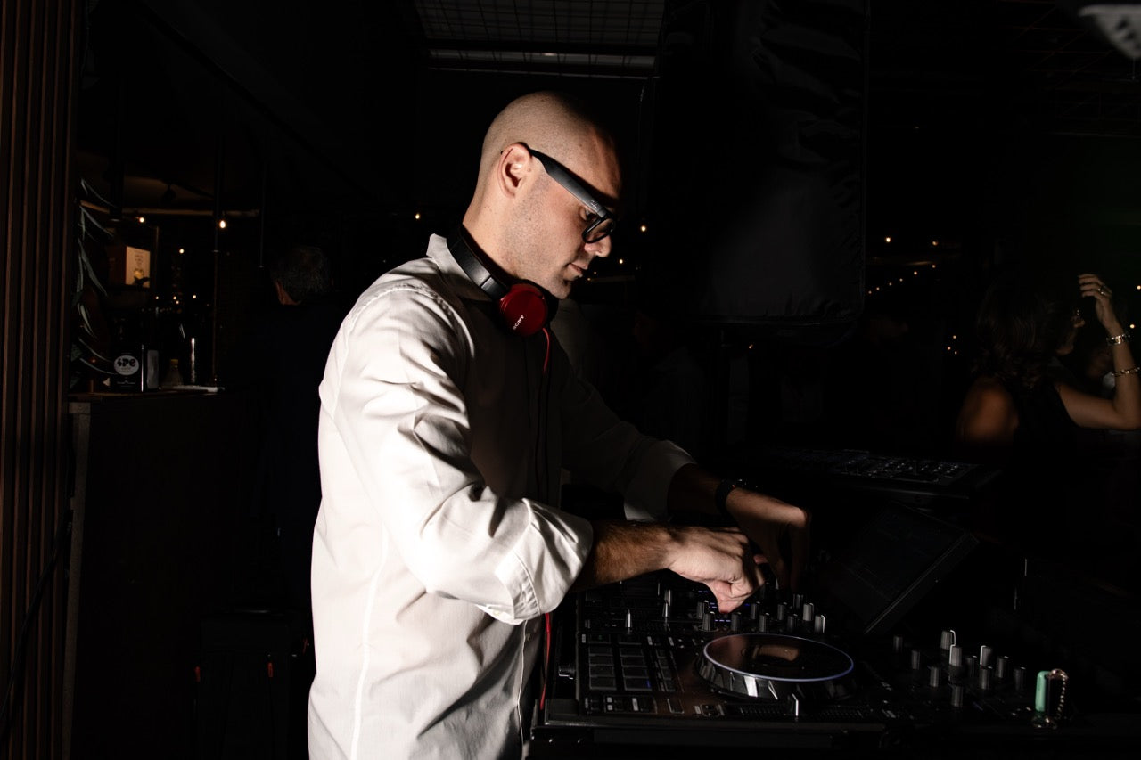 Dj in consolle - carmelo jim greco biancavilla